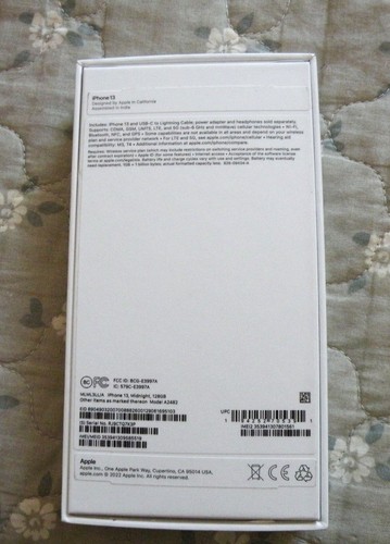 BOITE d'origine pour Apple iPhone 13 avec autocollant, et petit manuel. - Photo 3 sur 4