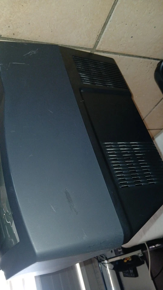 DAEWOO DVQ-13H1FC 14" CRT TV/VCR/VHS Recorder Combo Retro Gaming 2003 - Image 3 of 4