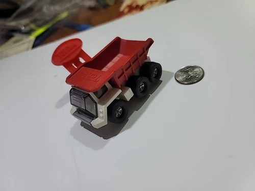 Early 1970s Tonka Tote  Dump Truck With Red Belt Buckle USA Metal