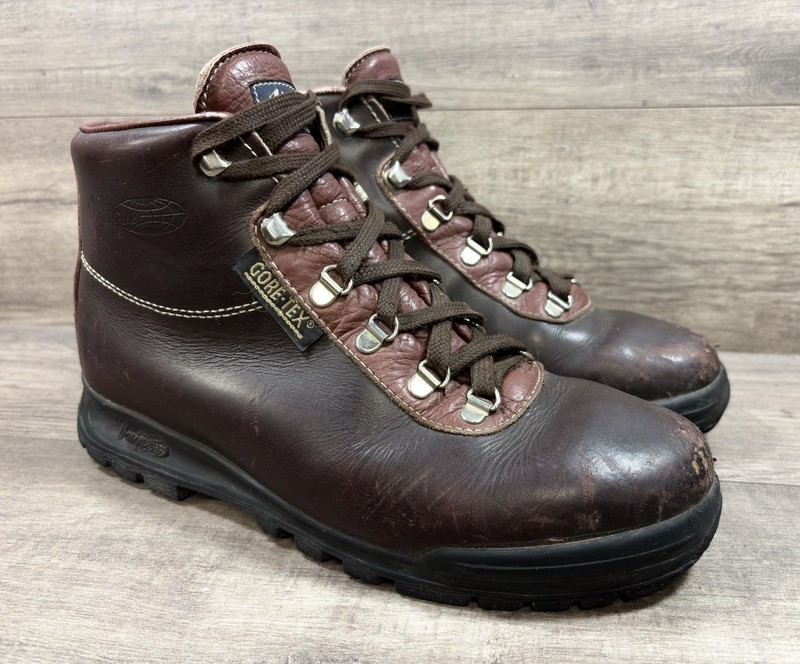 Vasque Sundowner GTX Boots - Highly rated Buy It For Life recommendation