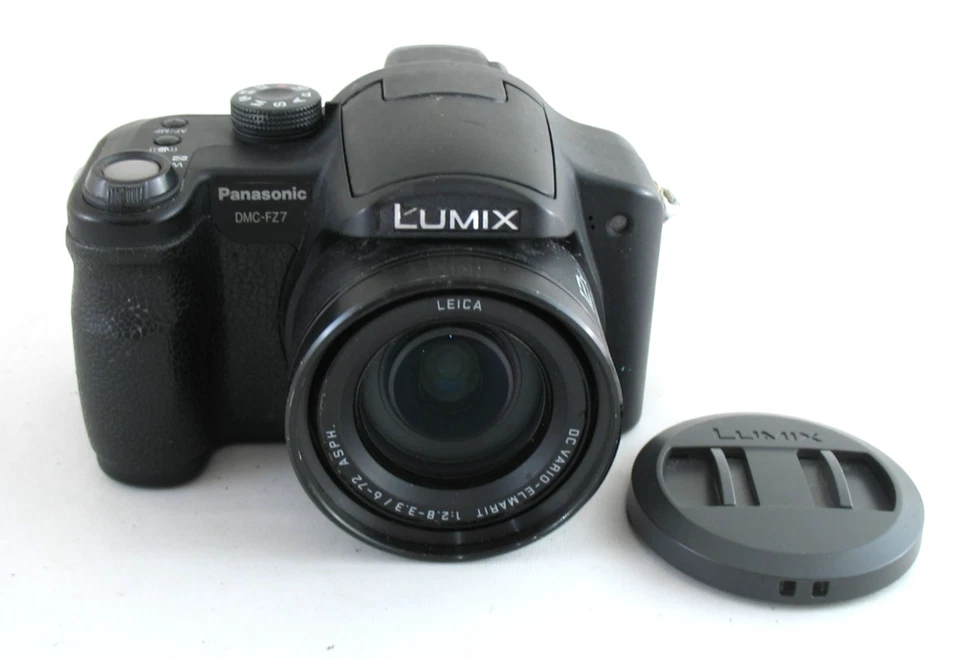 Panasonic Lumix DMC-FZ7 Compact Digital Bridge Camera 12x Zoom - Camera Only, photo 1 of 5