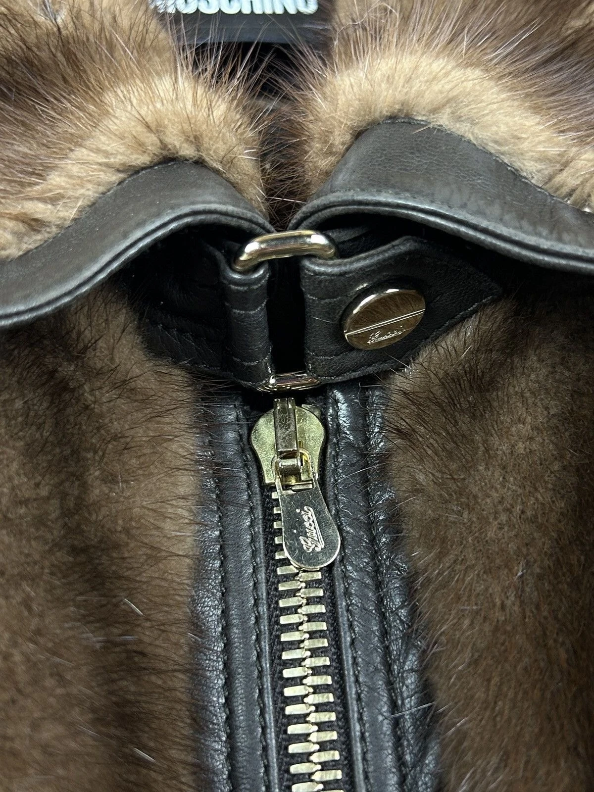 Giacca Gucci marrone pelle pelliccia dettaglio GG cintura pelle taglia 40