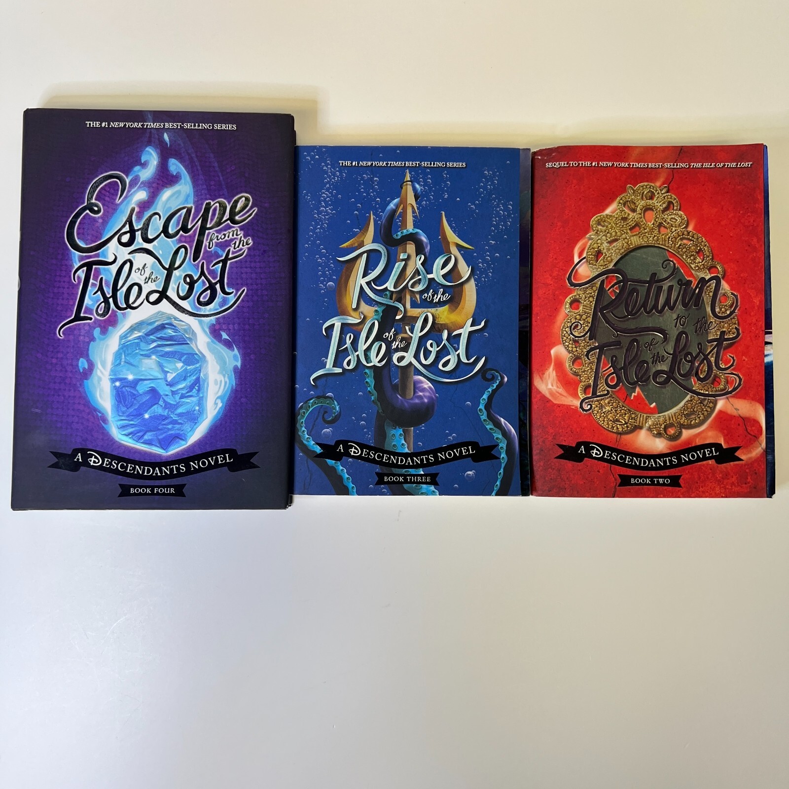 Descendants Novels 2-4 HC & PB Mix Melissa De La Cruz Disney Isle of the Lost
