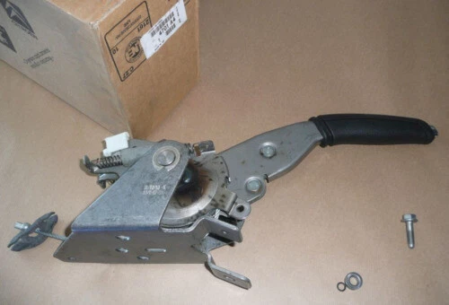 Câbles de freins marchés indépendants des pièces de rechange (IAM) gauche pour automobile