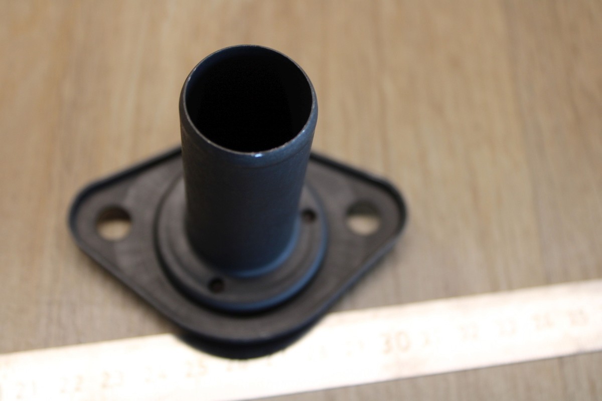 Citroen / Peugeot 2105.51 210551 Führungshülse NOS NEU genuine