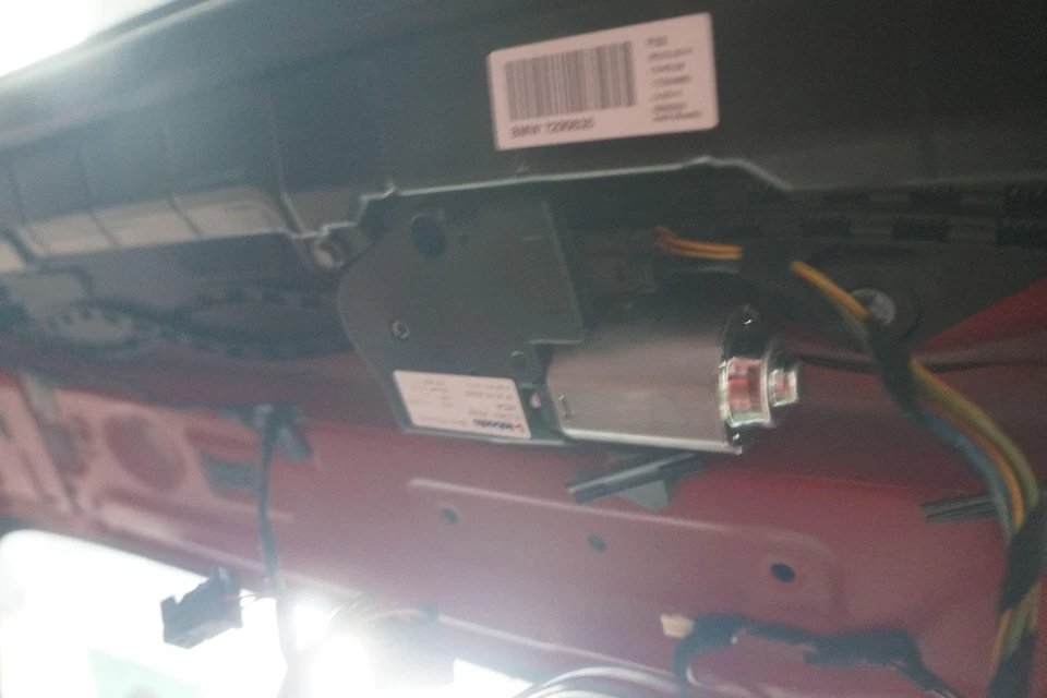 Sunroof Roof Glass Track Motor Frame 54107290632 BMW M235i 228 240 F22 2014-20 Foto 3 de 3