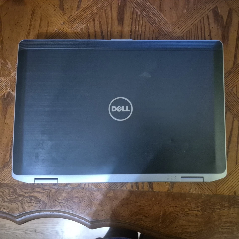 FOR PARTS! Dell latitude e6430 14" Intel Core i5 Laptop FULL SPECS UNKNOWN - Image 3 of 3