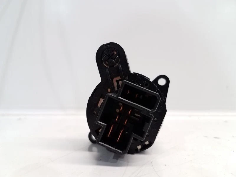 2000 Mercury Mountaineer Dash Switch - Headlamps - Image 3 of 3