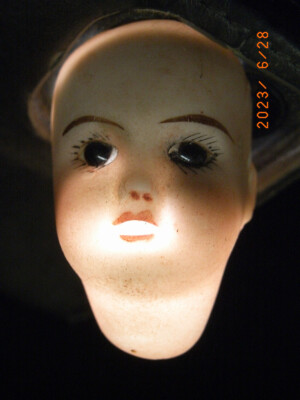 Ancienne Poupée Miniature Tête Porcelaine SFBJ 301 Paris – Jumeau