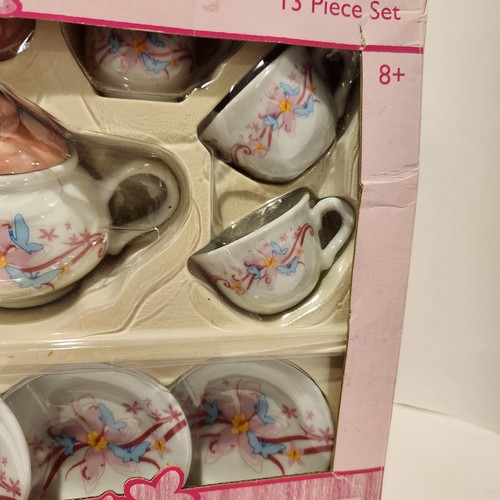Set da tè in porcellana Barbie del 13 2005 raro NUOVO - Foto 5 di 7