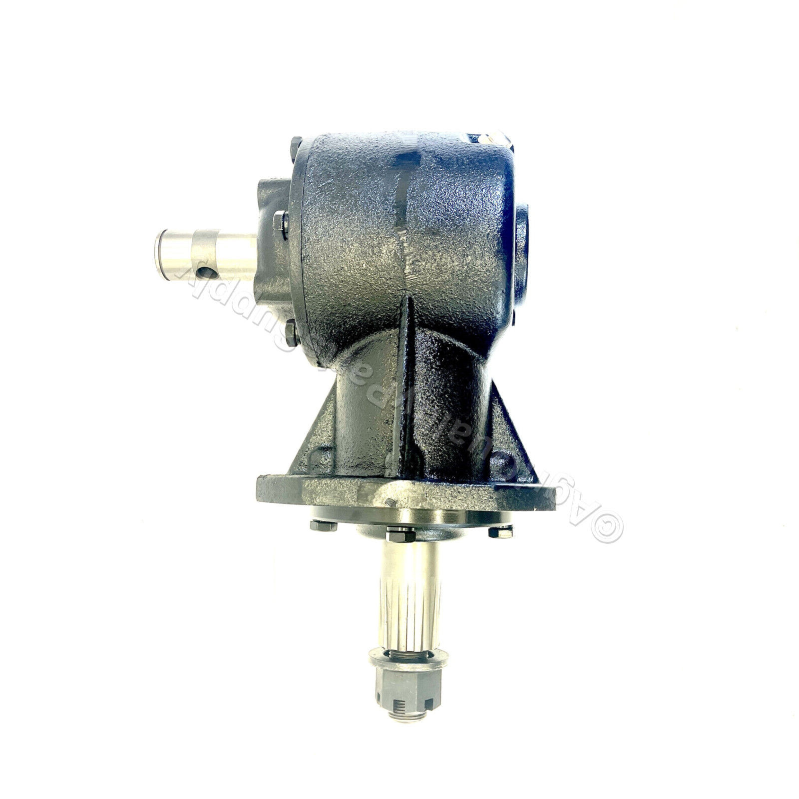 Woods 1037881 Gearbox 1:1.47 Ratio 1-3/8" smooth w. 1/2" shearbolt input shaft.