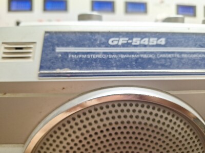 SHARP GF-5454 Portable Stereo Boombox Radio Casette Recorder