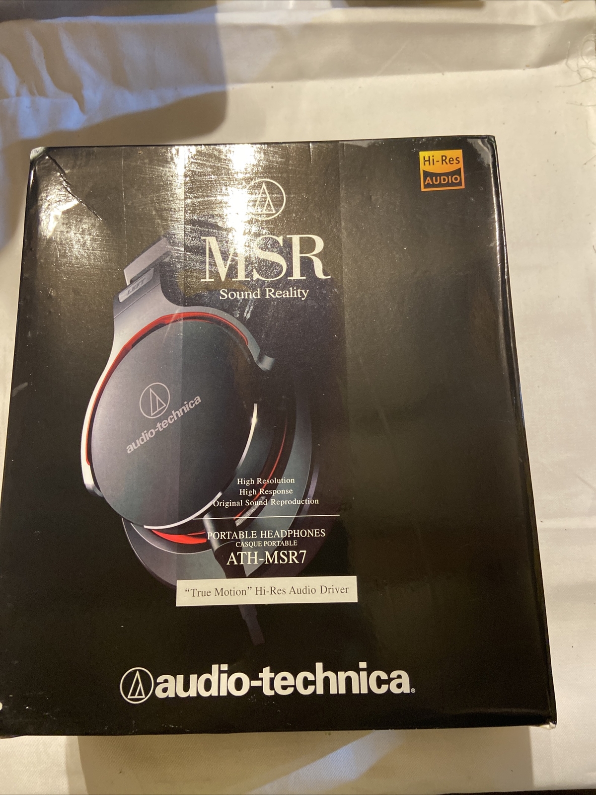 Audio Technica Enclosed Portable Headphone High Resolution Ath Msr 7 New For Sale Online