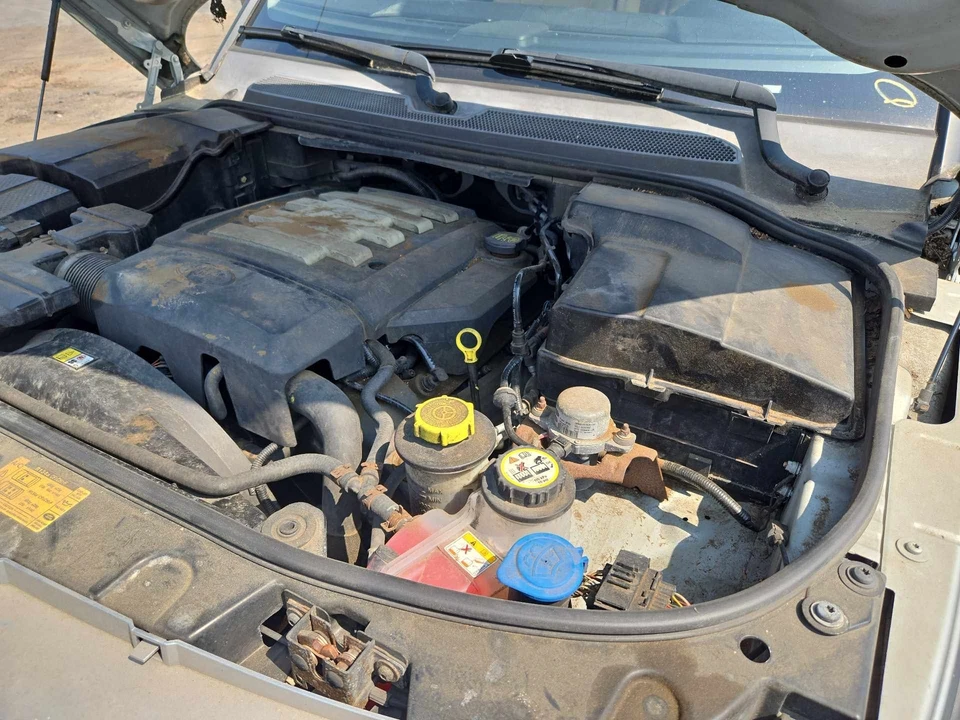 Used Engine Complete Assembly fits: 2008 Land rover Lr3 4.4L VIN 5 7th digit 8 c - Image 2 of 4