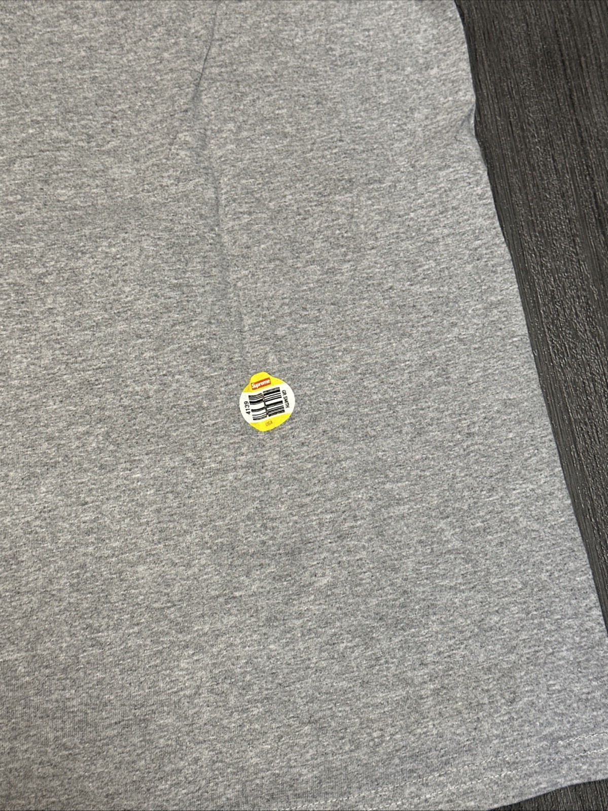 Supreme Fruit Tee Men's T-Shirt Size Medium Pre-Owned SS19 thumbnail 5