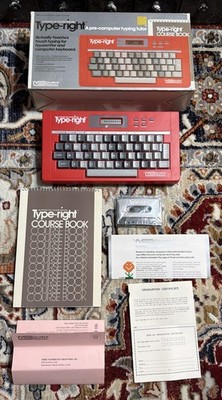 VTG 1985 VTech Type-Right Pre-Computer Typing Tutor w/ Course Book & Tape WORKS