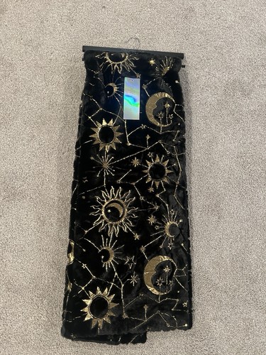Rachel Zoe Halloween Black Faux Fur Gold Foil Blanket Metallic Celestial Moon