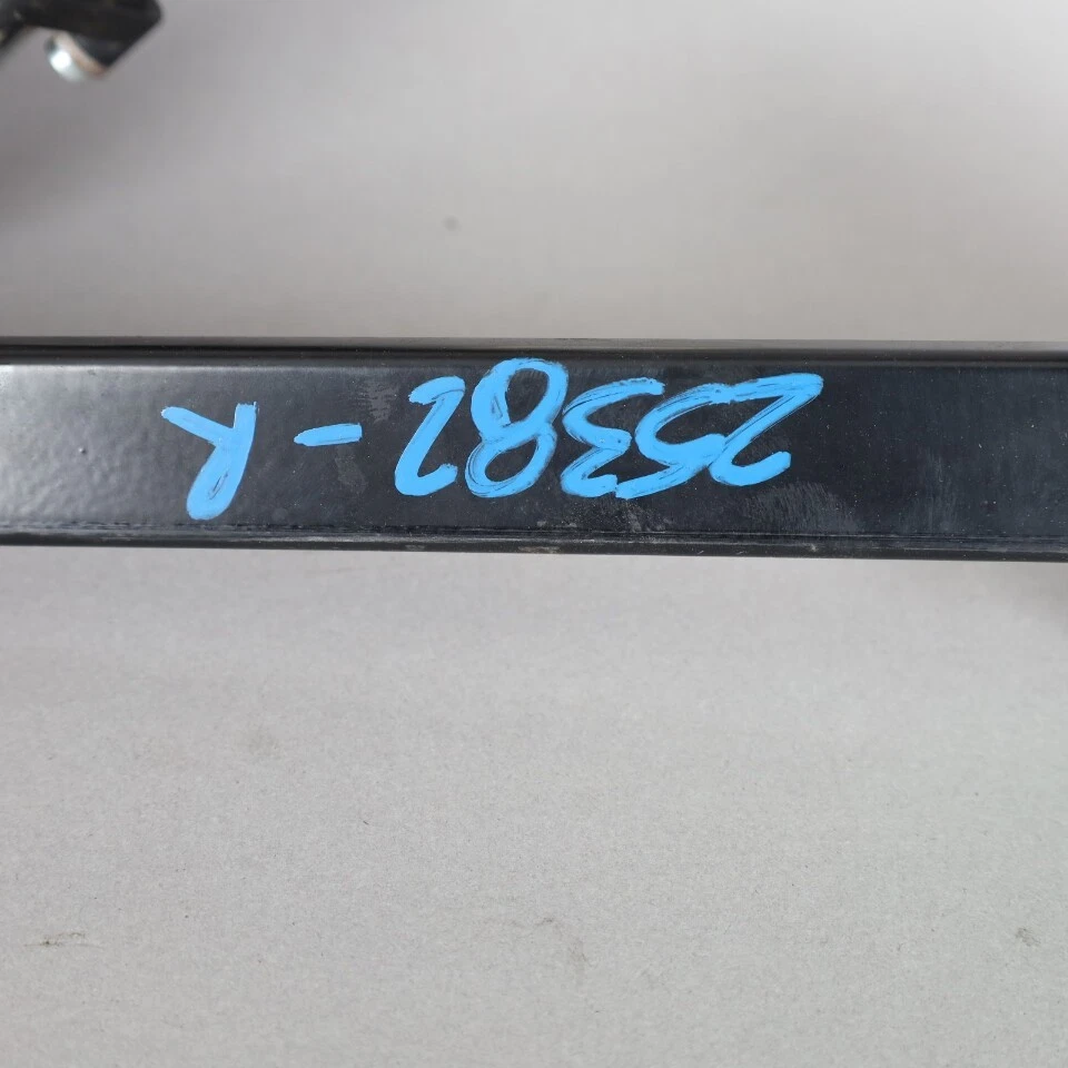 1996-2003 Volkswagen Eurovan Right Front Door Window Motor 7D0959802C OEM Used - Image 4 of 4