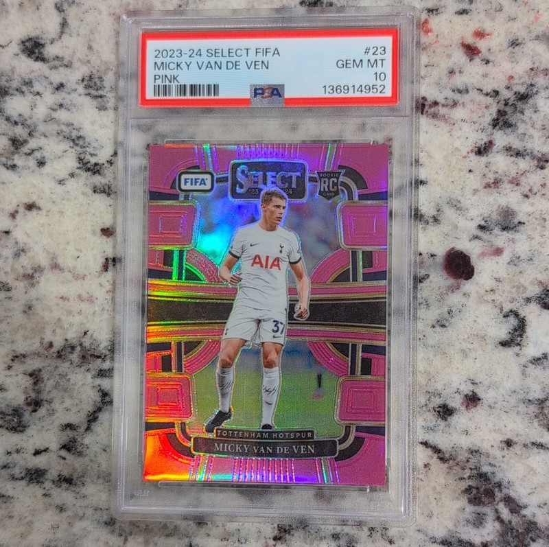 2023-24 Panini Select FIFA Micky van de Ven #23 Terrace Pink Prizm /75 PSA 10