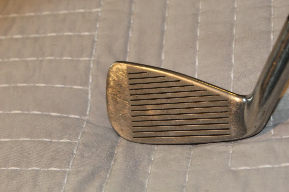 **** SPALDING TOUR EDITION-# 1 IRON MENS R/H-STIFF STEEL **** - Image 3 of 4