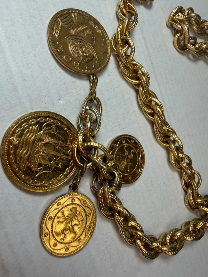 Cinturón de cadena vintage cintura moneda colgante medallón tono dorado 30 pulgadas máximo H1 Foto 3 de 4