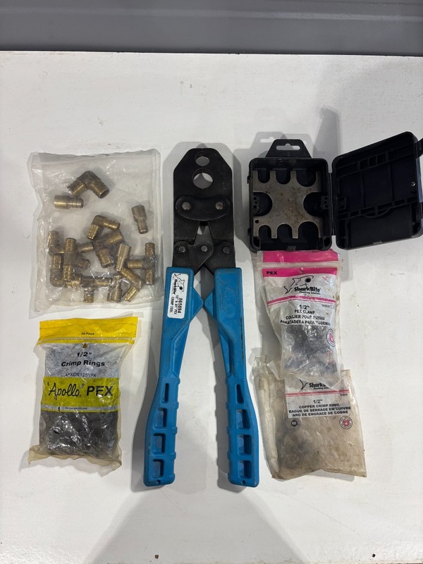 SharkBite 865894 PEX Crimp Tool and misc. crimp rings/fittings for Plumbing