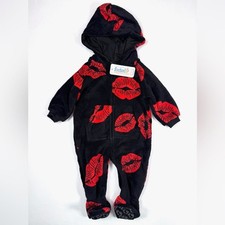 NWT FOOTED PAJAMAS Baby Hooded Fleece One Piece Sleeper M Cozy Playful NEW