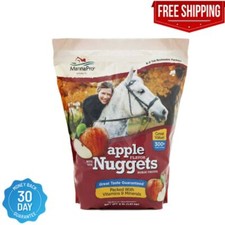 Manna Pro Bite-Size Nuggets Horse Treat, Apple Flavor, 4 lbs
