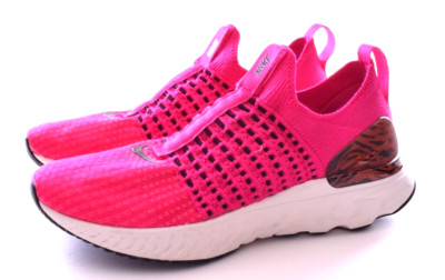 NIKE React Phantom Run Flyknit 2 Pink Zebra Sneakers Size 7.5  New