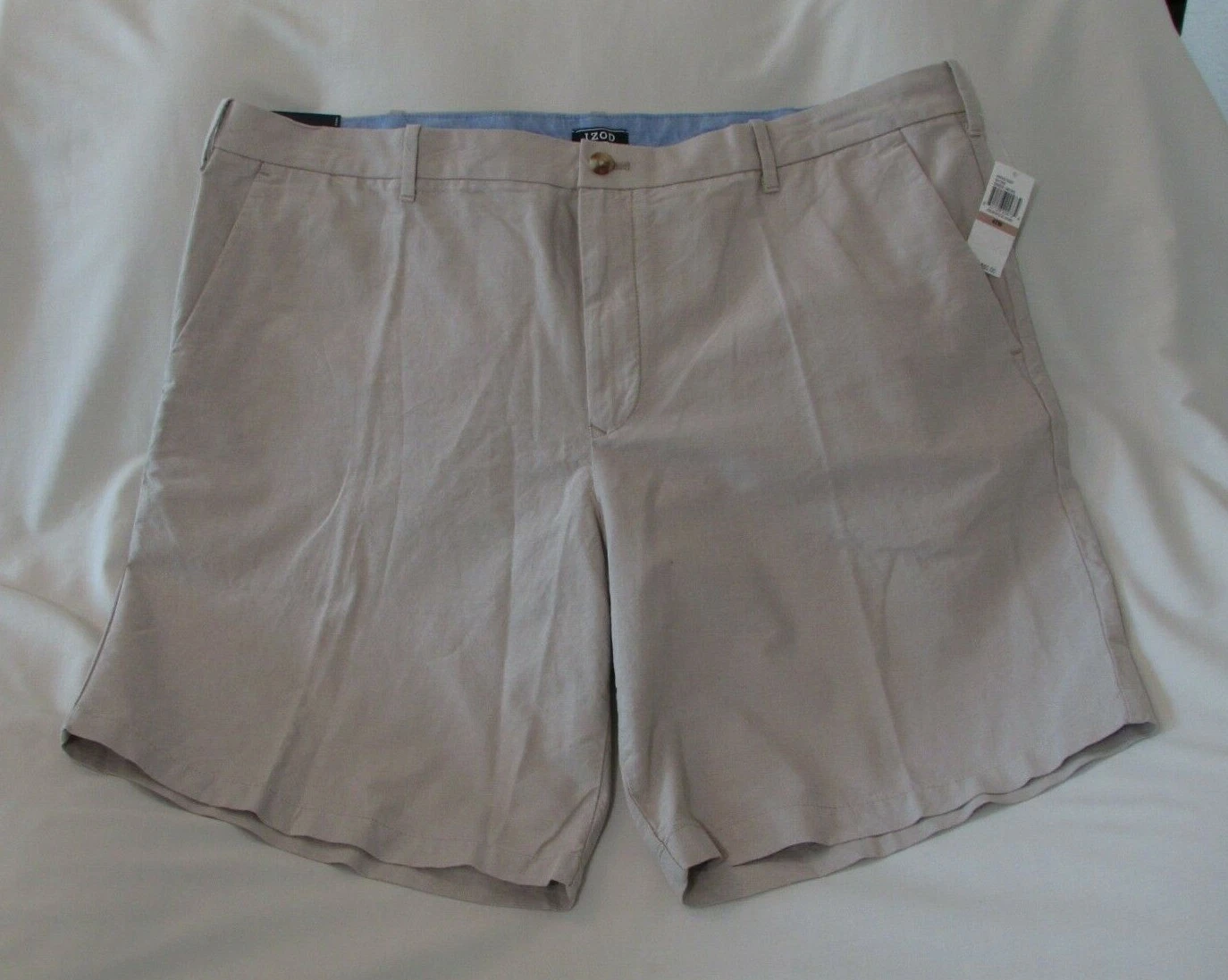 Men's "IZOD" Size 42, C-Khaki Sportflex Waist Flat Front Oxford Casual Shorts