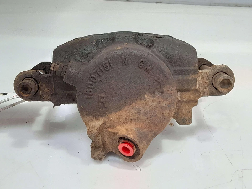 Conjunto de pinza de freno delantera derecha lado pasajero Chevy Astro 85-02 tracción trasera OEM Foto 3 de 4