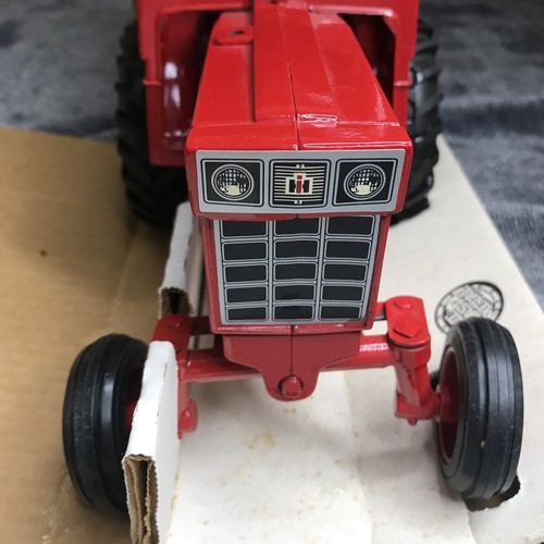 International Turbo 1466 Tractor Special Edition #4622 Vintage 1990 ERTL 1:16 - Picture 15 of 22