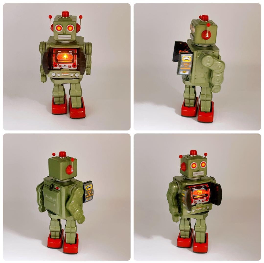STAR STRIDER ROBOT 限定版 File:S.H Horikawa – Star Strider Robot (スターストライダー