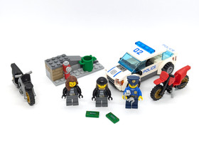 LEGO City 60042 High Speed Police Chase Complete with minifigures