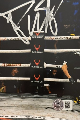 Platin Mike Perry signed Autogramm Bareknuckle FC 8x10 Foto BAS Beckett COA - Bild 2 von 2