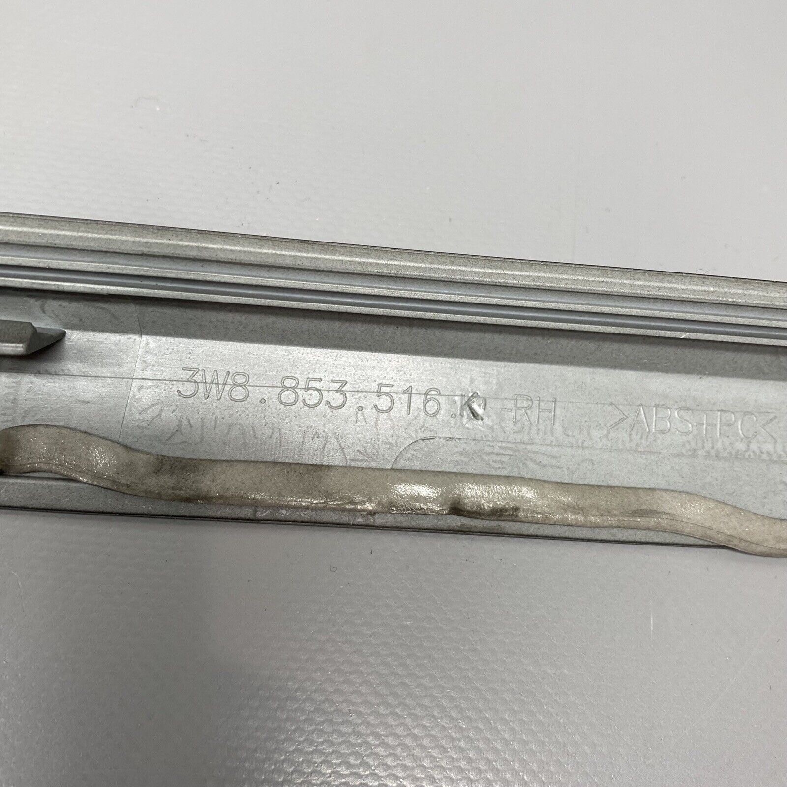 BENTLEY GT DOOR CHROME MOULDING RIGHT 2012 2013 2014 2015 2016 2017 3W8853516K
