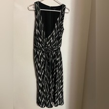 ANN TAYLOR Classic Black White Green Deep V Neck Summer Wrap Dress Wms Size 6