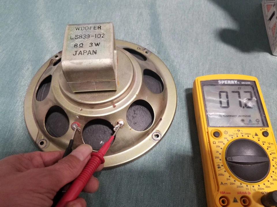 Altavoces Vintate FISHER Philharmonic 8" LS839-102 LS 839 Woofer 3 vatios 8 ohmios Foto 3 de 4