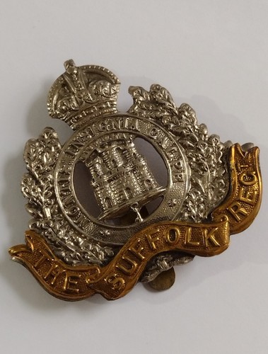 WWII The Suffolk Regiment Cap Badge KC Bi-Metal Slider 3 Tower VINTAGE Original - Picture 14 of 24
