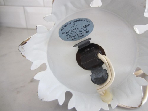 Vtg 6" Aladdin Giftware Circus Clown Lamp Childrens Bedside Night Light w Switch - Picture 4 of 6