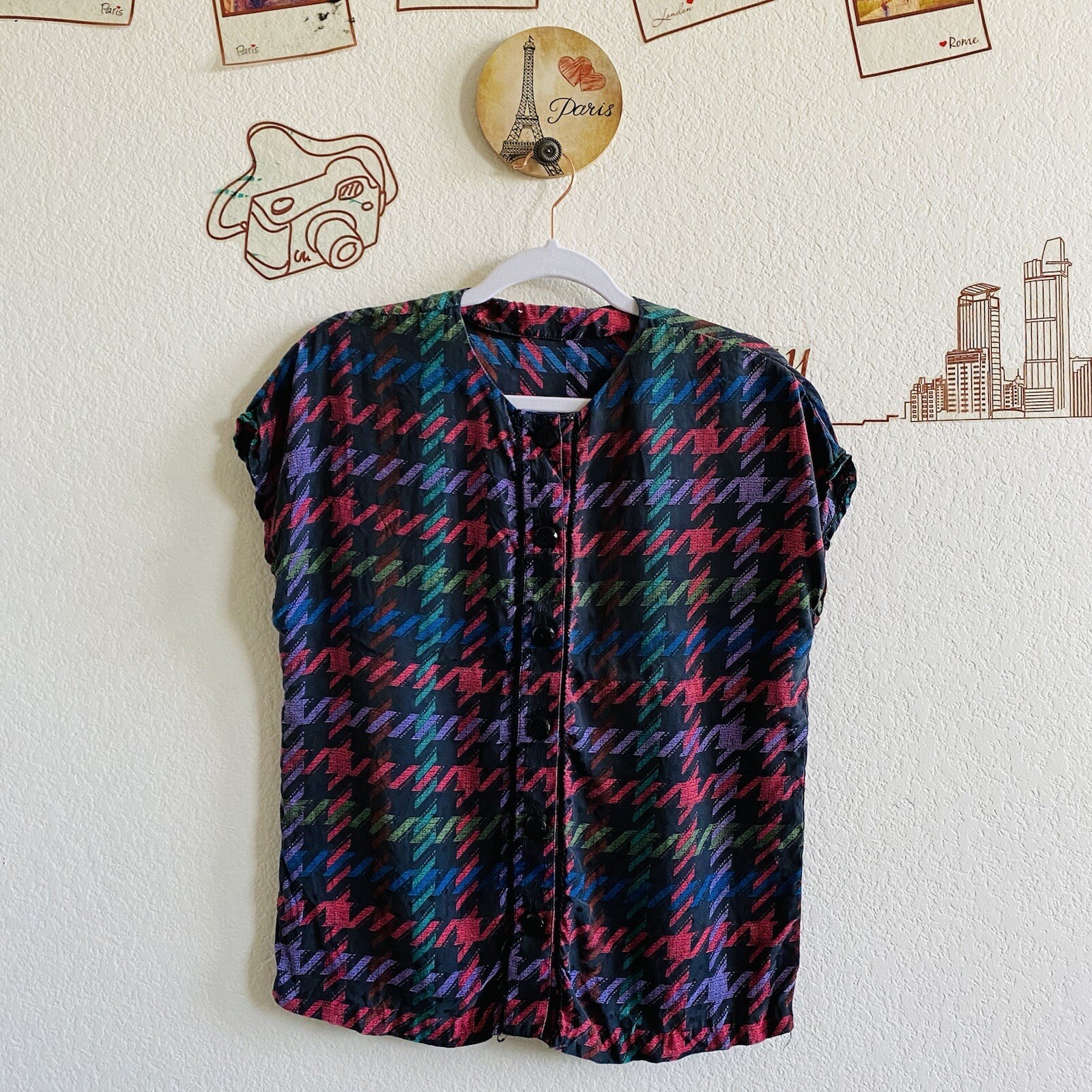 Multi Color Houndstooth Button Up Round Neck Cap … - image 1