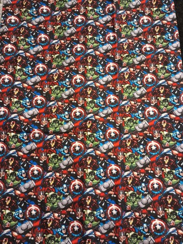 Nuevo Marvel Heroes Estampado 100% Algodón Tela 28x18 - Imagen 4 de 4