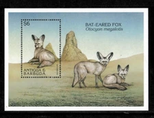 Antigua 1997 - Foxes, Animals - Souvenir Stamp Sheet - Scott #2062 - MNH