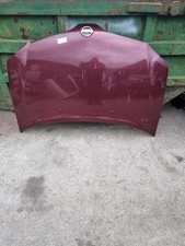 Capot Nissan TINO