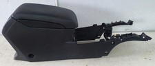 Subaru Outback 2010 Armlehne 92113AJ010 VPB34674 Subaru Outback 2010 Armlehne 92113AJ010 VPB34674