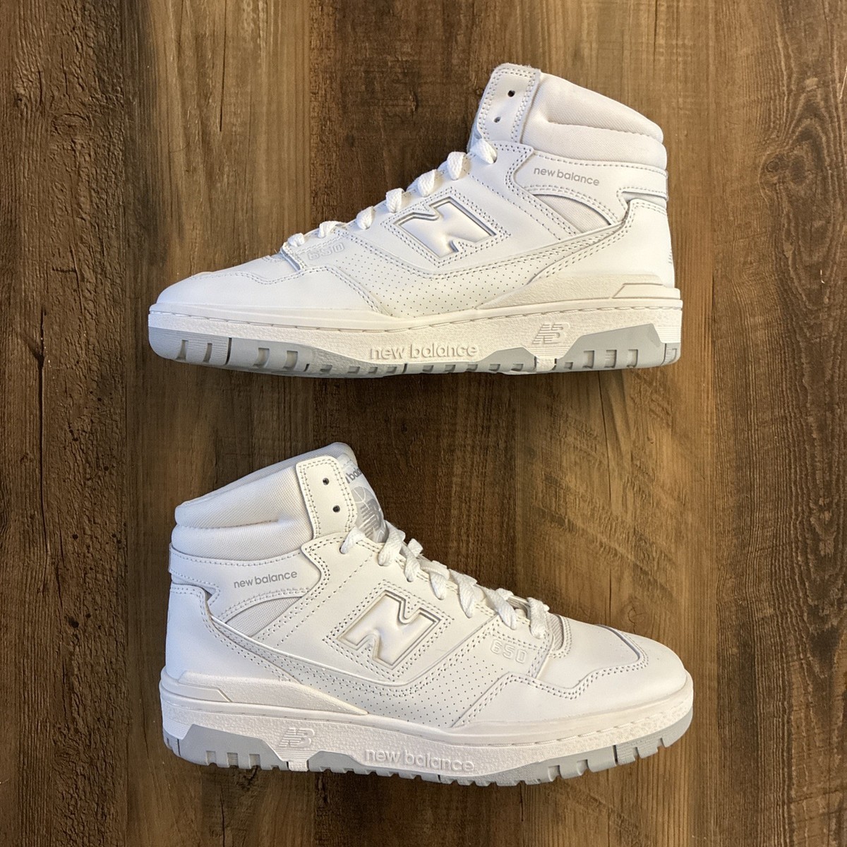 New Balance 650R Triple White Men Size 10.5 Casual Shoes  display picture 1