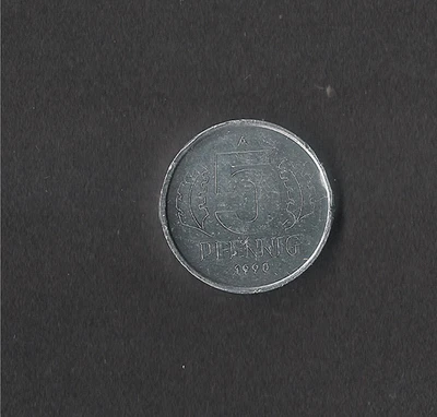 1 Stk 5 Pfennig Münze DDR von 1990 Buchstabe A - Bild 1 von 2