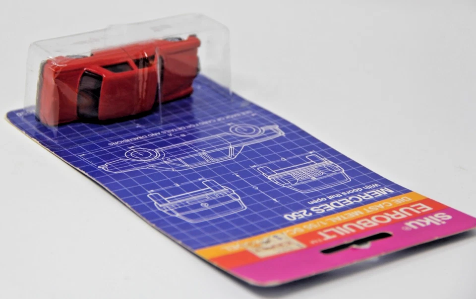 Siku Mercedes 250 Eurobuilt RED & RARE #1020 NOS New On Card free Shipping - Image 4 of 4