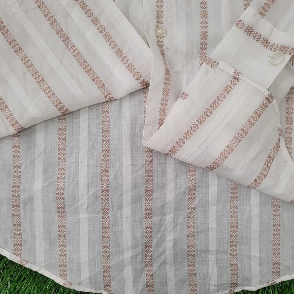 Vintage 60s Hampshire House by Van Heusen Button Shirt Medium 15.5 33 Textured  - Image 4 of 4