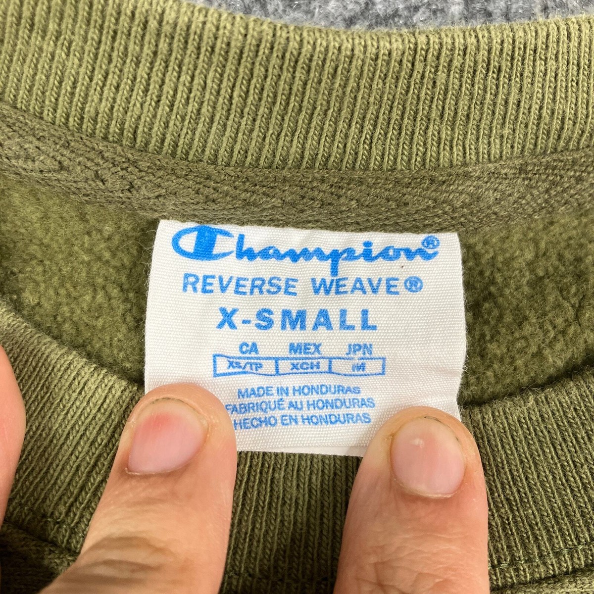 Champion Reverse Weave Sweatshirt Men's XS Olive Green Champion Reverse Weave Sweatshirt Men's XS Olive Green